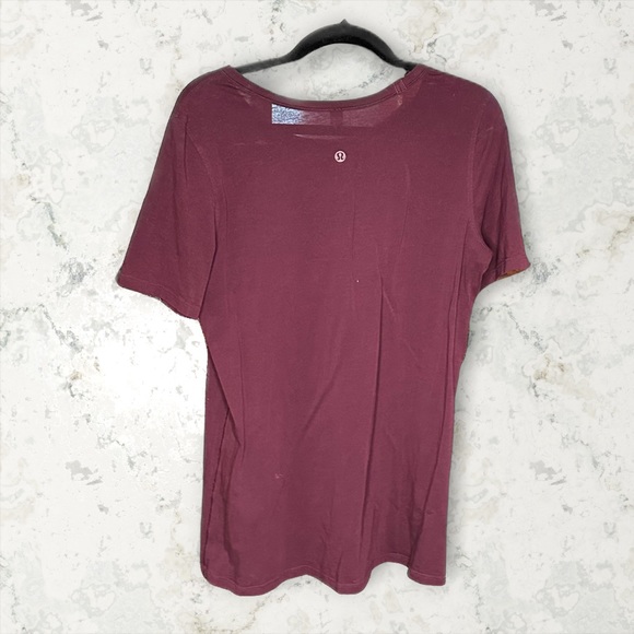 Lululemon Lightweight Tee 6 - Picture 2 of 6